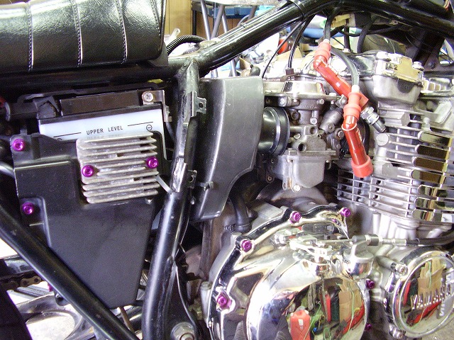 XJ400